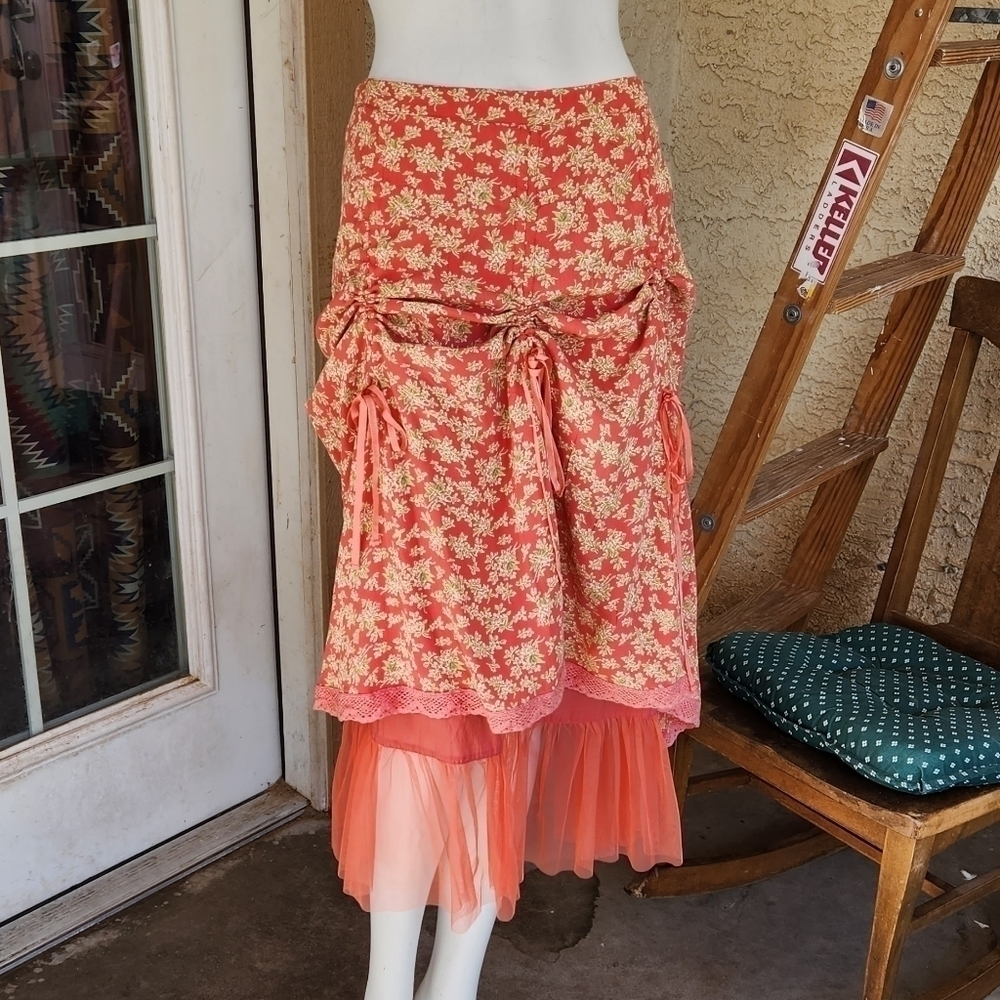 April Cornell Floral Skirt w/ Tulle Underskirt and Satin Pull Ribbon Ruching - Picture 7 of 12